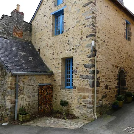 Des Remparts *